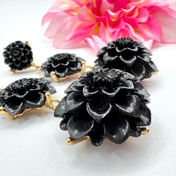 Rare Kenneth Jay Lane Black Resin Flower Drop Earrings Duster Statement Floral - Picture 9 of 14